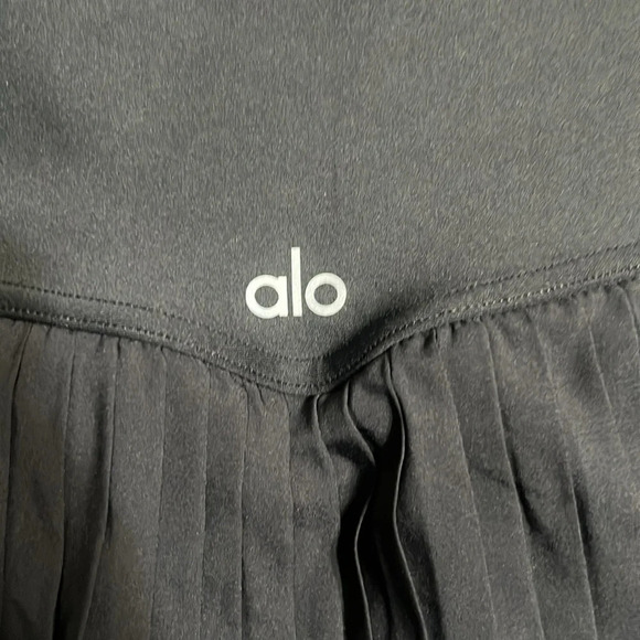 Alo Grand Slam pleated tennis skirt - Picture 4 of 7